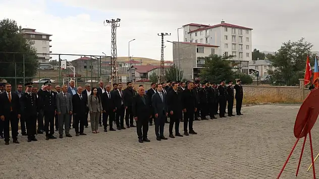 Tutak'ta Gaziler Günü'nde şehit aileleri ve gaziler unutulmadı