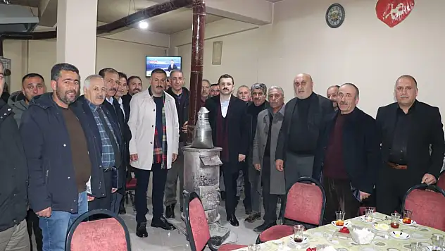 Tutak'ta muhtarlar onuruna iftar programı