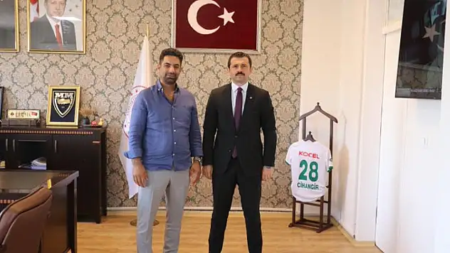 Tutak'ta yapımı süren Adalet İlkokulu için çalışmalar değerlendirildi