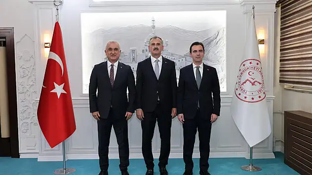 Üç ilin valisi Ağrı'da bir araya geldi