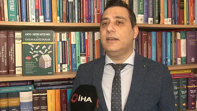 Üçüncü kişilerin yanında 'boşol' diyen eş artık kusurlu