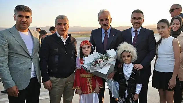 Ulaştırma ve Altyapı Bakanı Abdulkadir Uraloğlu Iğdır'da