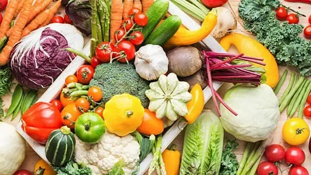 Uzmandan menopoz dönemindeki kadınlara beslenme tavsiyeleri