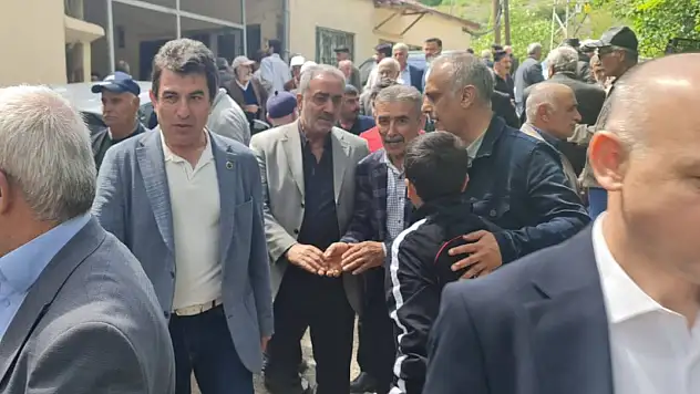 Üzümbağı Mahallesi'nde Geleneksel Binbir Hatim Duası Programı Yapıldı