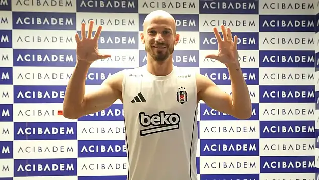Vaclav Cerny, Sağlık Kontrolünden Geçti: Transfer Sürecinde Önemli Adım!