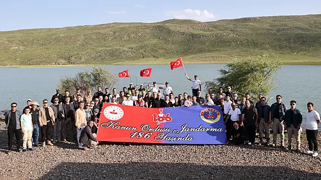 Vali Avni Çakır, Jandarma Teşkilatı'nın 186. Kuruluş Yıldönümünde Varto'da Devriye Görevine Katıldı