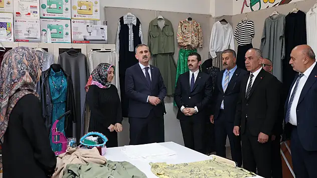 Vali Bozkurt Tutak'ta ADEM'i ziyaret etti