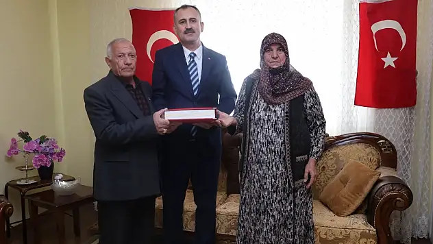 Vali Bozkurt'un ilk durağı şehit aileleri oldu