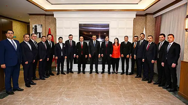 Vali Çiftçi'den Kaymakam ve Vali Yardımcılarına Özel Veda Buluşması