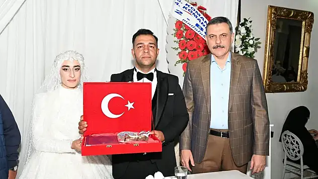 Vali Çiftçi, Gazi Samet Kulaç'ın Mutlu Günü İçin Düğün Töreninde Bir Araya Geldi