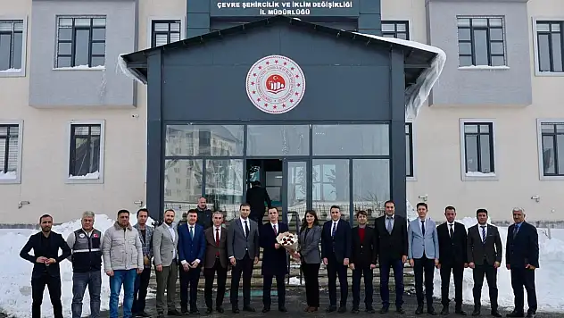Vali Karakaya'dan Çevre, Şehircilik ve İklim Değişikliği İl Müdürlüğüne Ziyaret