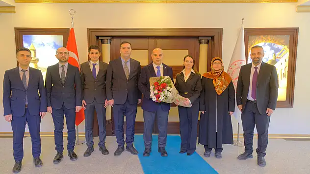 Vali Koç, 14 Mart Tıp Bayramı'nda sağlık çalışanlarını ağırladı