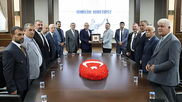 Vali Koç, Ahilik Haftası dolayısıyla esnaf temsilcileriyle buluştu