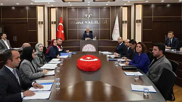 Vali Koç başkanlığında hayvan koruma kurulu toplandı