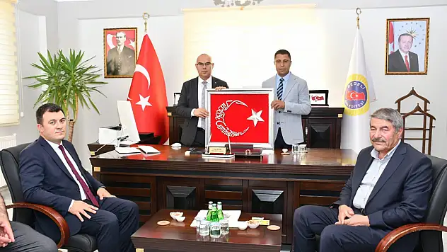Vali Koç'tan Dedeli Beldesi'ne ziyaret