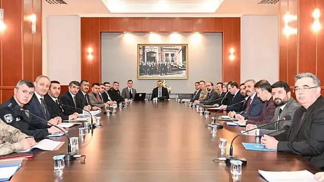 Vali Mustafa Çiftçi Palandöken Kaymakamlığını Ziyaret Etti