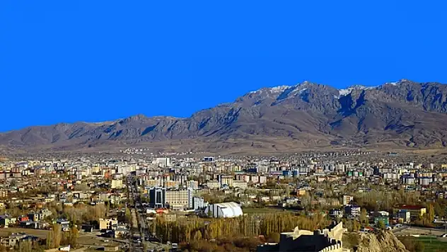 Van'a Geldiğinizde Mutlaka Denemeniz Gereken Lezzetler