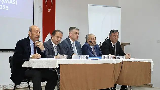 Van Belediyesi, Muhtarlarla Sorunları Görüştü: İşbirliği ve Çözüm Taahhüdü!