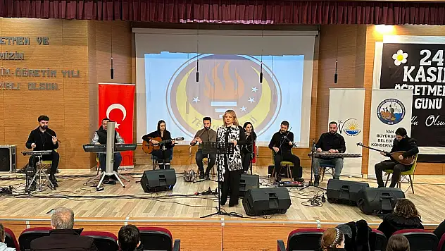 Van Büyükşehir Belediyesi Konservatuvarın Müzik Şöleni Okullarda Sürüyor