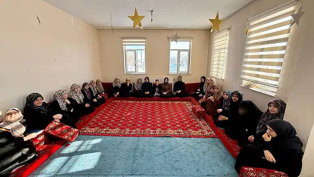 Van Çaldıran'da Hafızlarla Anlamlı Buluşma