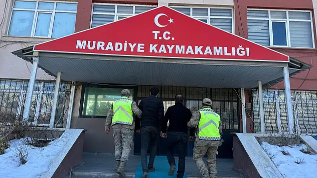 Van'da 2 düzensiz göçmen yakalandı