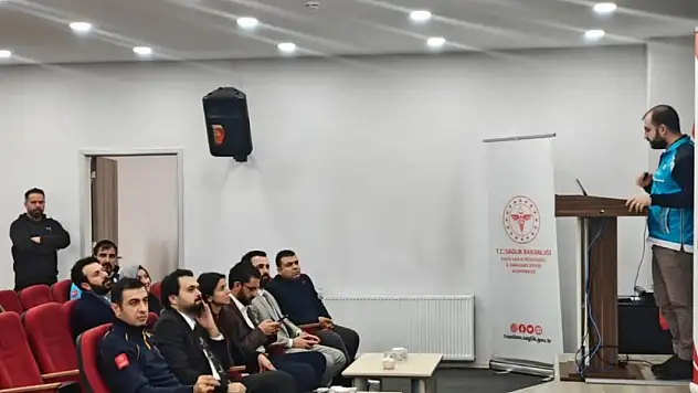 Van'da 2025 Yılı Acil Sağlık Hizmetleri ASKOM Toplantısında Değerlendirildi