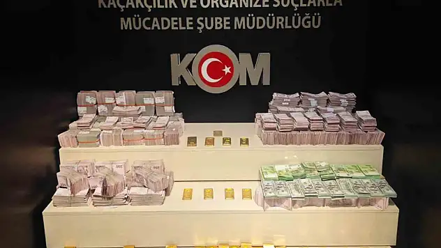 Van'da 66 Kilogram Altın ve Yüklü Miktarda Suç Geliri Ele Geçirildi!