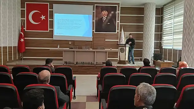 Van'da Bağımlılıkla Mücadele Eğitimleri Devam Ediyor
