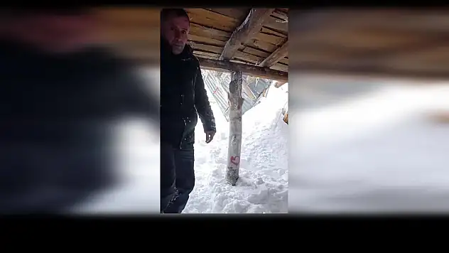 Van'da çığ düştü... Çığın altında kalan kadın için arama çalışmaları devam ediyor