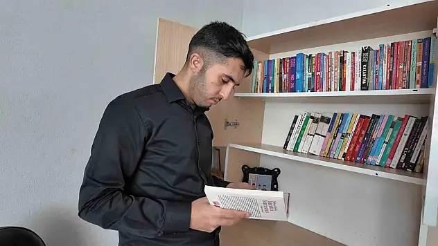 Van'da engelleri kalemiyle aşan genç yazarın büyük hayali