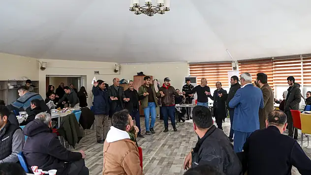 Van'da Engelli Bireylerle Sıra Gecesi Keyfi