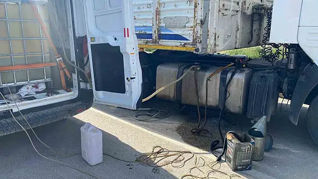 Van'da gümrük kaçakçılığı operasyonu: 34 kişi hakkında yasal işlem yapıldı!