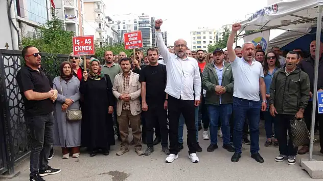 Van'da İşten Çıkarılan Çalışanlar: 'Bayramda Şeker Alacak Bile Paramız Yok'