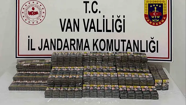 Van'da jandarma kaçak sigara operasyonunda 8 şüpheli yakalandı, 1778 paket ele geçirildi