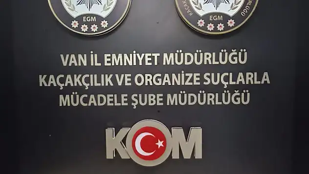 Van'da Kaçak Gümrük Operasyonu Düzenlendi