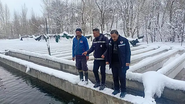 Van'da kar altında sürdürülebilir balıkçılık