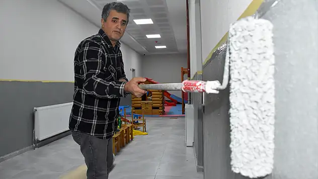 Van'da öğretmenler anaokulunu güzelleştiriyor