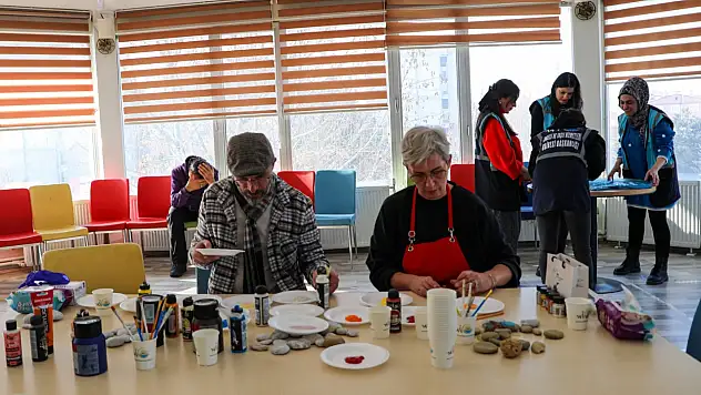 Van'da Yaşlılar ve Alzheimer Hastaları İçin Anlamlı Etkinlik