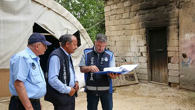 Van'daki Mahalle Aralarındaki Ahırlara Son Çağrı Yapıldı