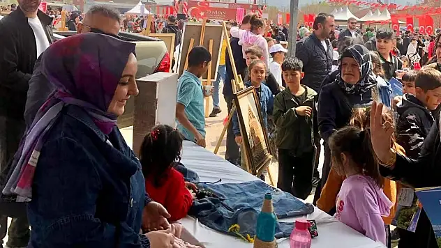 Van Kalesi'nde Uçurtma Şenliği: Çocuklara Sıfır Atık Eğitimi Verildi!