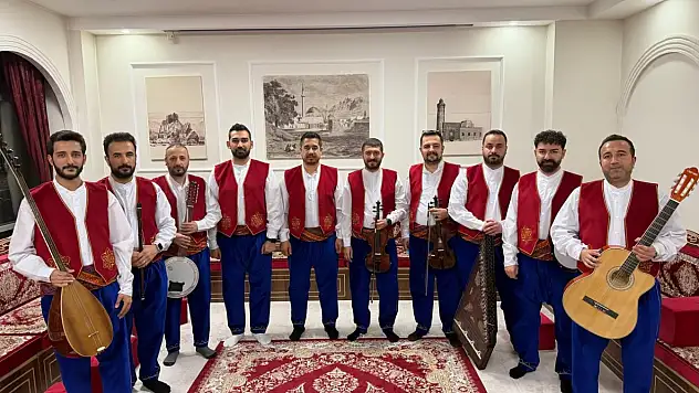 Van Oturma Gecesi Kültürü Kurumsal Kimliğe Kavuştu