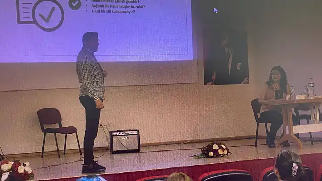 Van T Tipi Cezaevinde Kadın Hükümlülere Bağımlılık Eğitimi Verildi