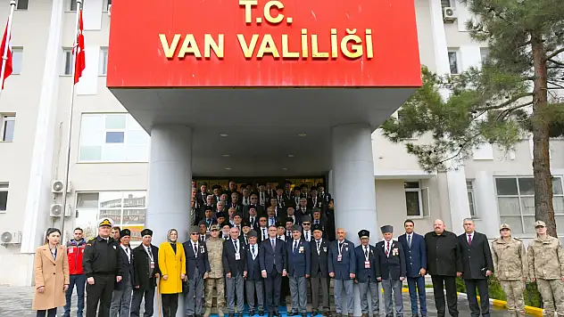 Van Valiliği'nden Gazilere Karadeniz Gezisi