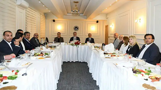 Van Valisi ve Büyükşehir Belediye Başkan Vekili Ozan Balcı, Basın Mensuplarıyla Buluştu