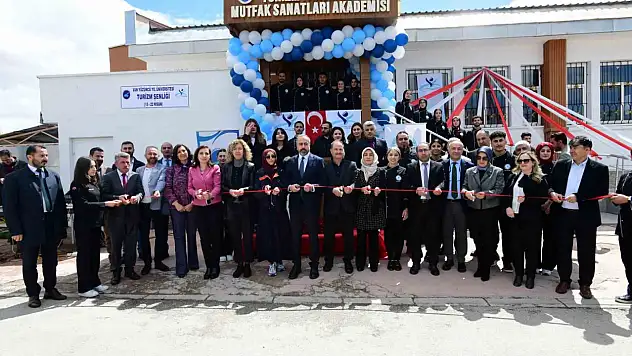 Van YYÜ'de 'Mutfak Sanatları Akademisi' açıldı
