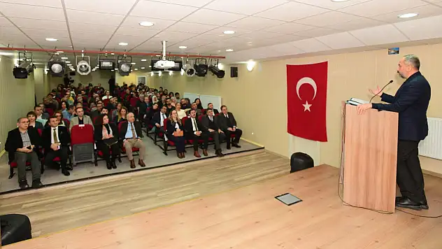 Van YYÜ'de Türkiye'de Tarım Öğretiminin 180. Yılı Coşkuyla Kutlandı
