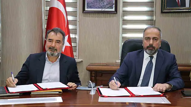Van YYÜ tarihinde bir ilk