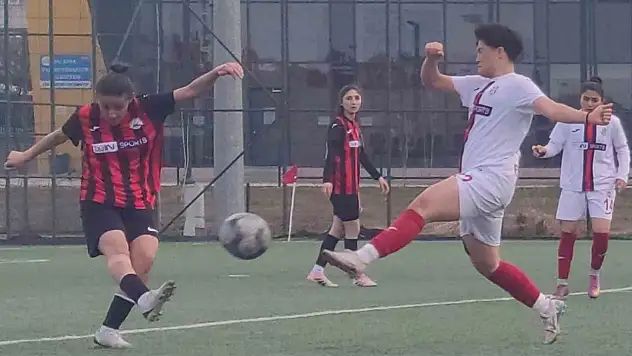 Vangücü SK'dan Lideri Deviren Zafer: Siverek Kadın SK'ya İlk Yenilgi