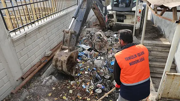 Varto Kültür Mahallesi'nde Kapsamlı Temizlik Çalışması