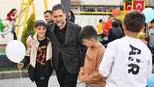 Yakutiye Belediyesi'nden yeni Şelale Evler Parkı, çocuklar ve aileler için keyifli bir alan oldu